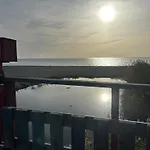 Pepe Beach Vista al Mar Apartment Estepona